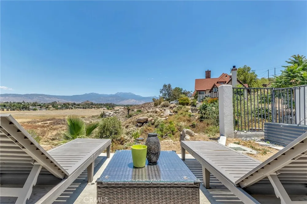 27756 Vista Del Valle Hemet, CA 92544