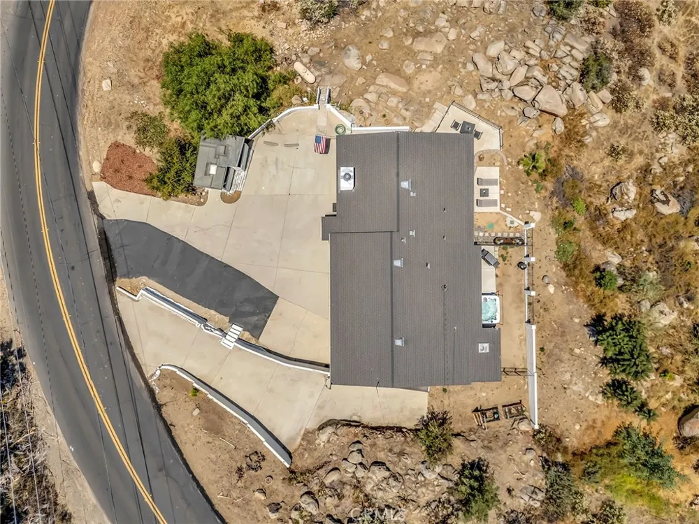 27756 Vista Del Valle Hemet, CA 92544