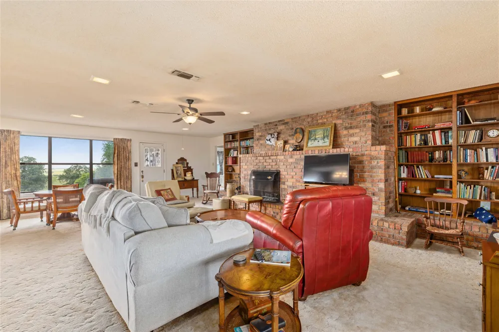3718 Highway 36 W Rising Star, TX 76471