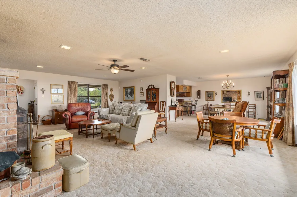 3718 Highway 36 W Rising Star, TX 76471