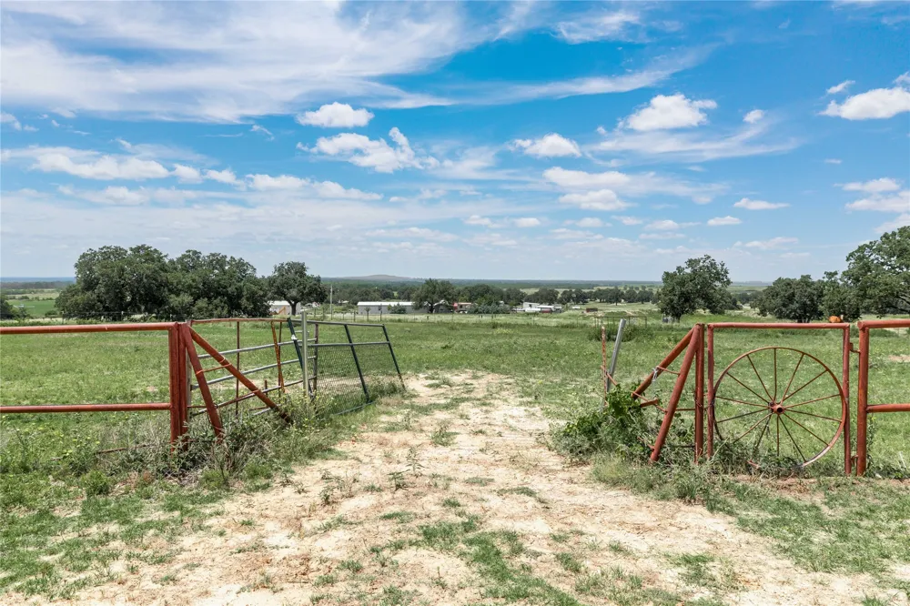 3718 Highway 36 W Rising Star, TX 76471