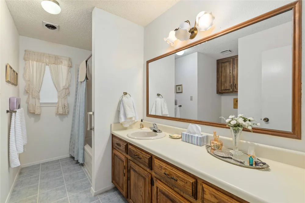 3718 Highway 36 W Rising Star, TX 76471