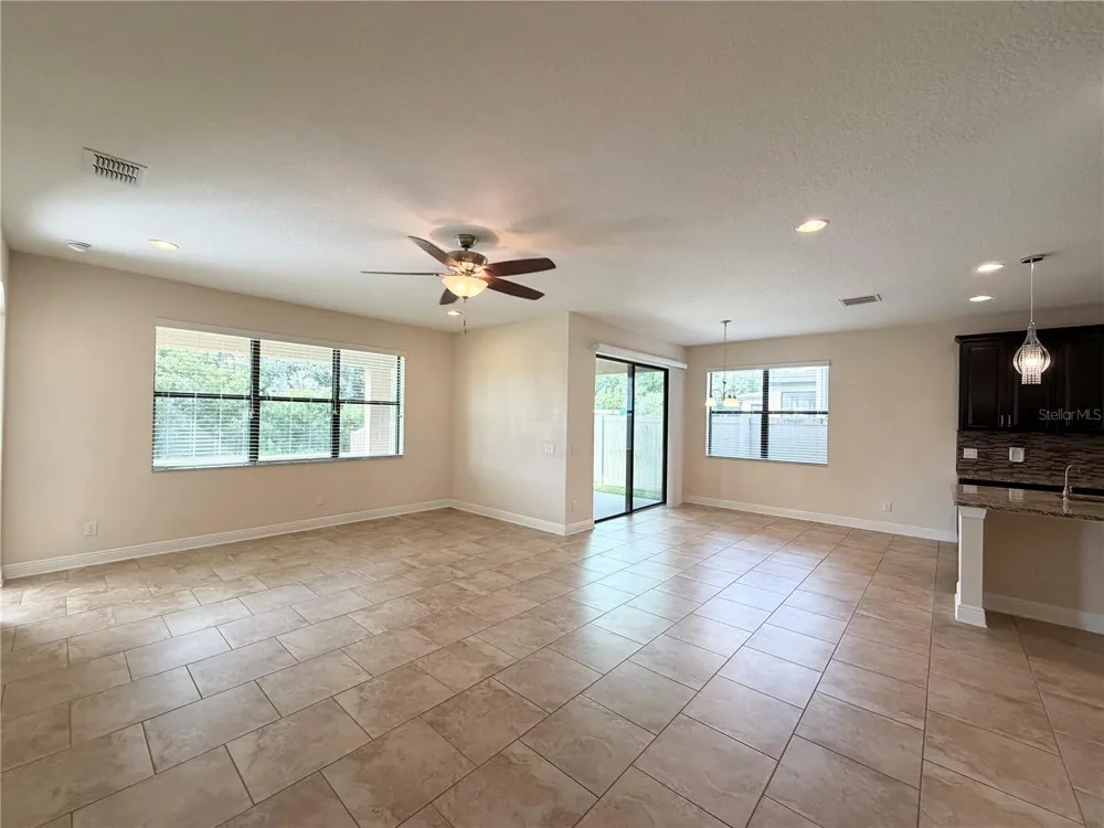 19522 WHISPERING BROOK DRIVE Tampa, FL 33647