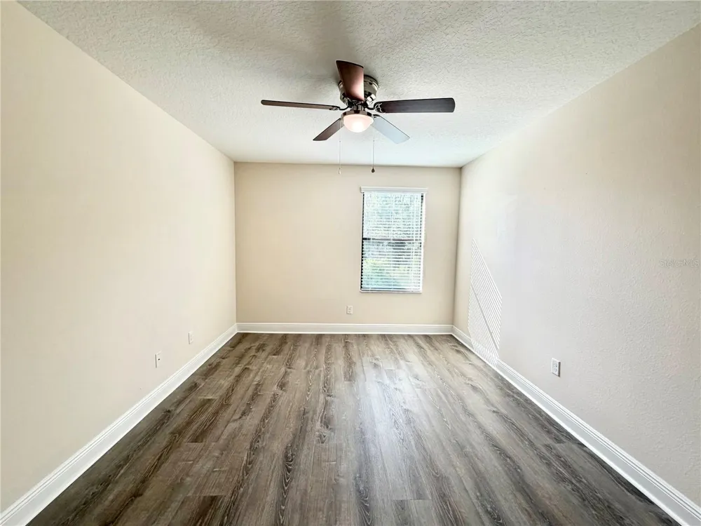 19522 WHISPERING BROOK DRIVE Tampa, FL 33647
