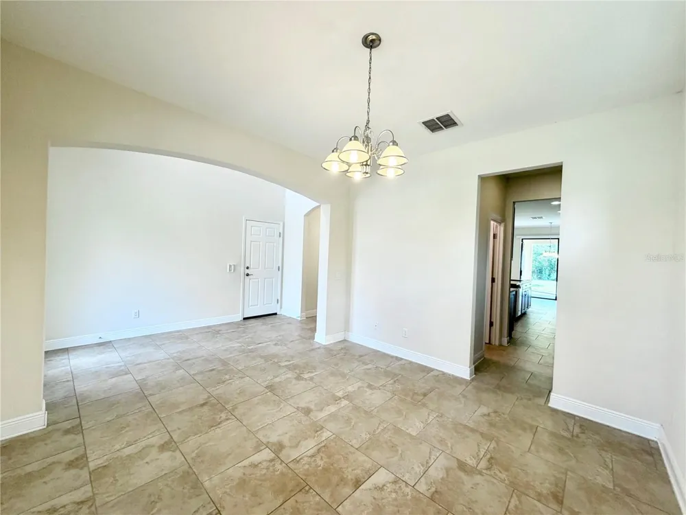 19522 WHISPERING BROOK DRIVE Tampa, FL 33647