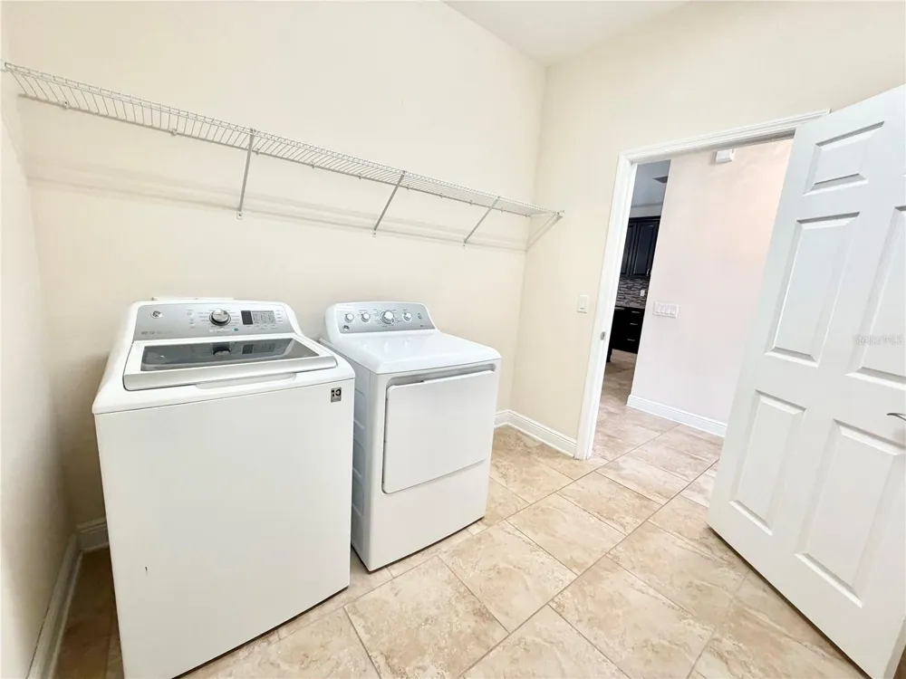 19522 WHISPERING BROOK DRIVE Tampa, FL 33647