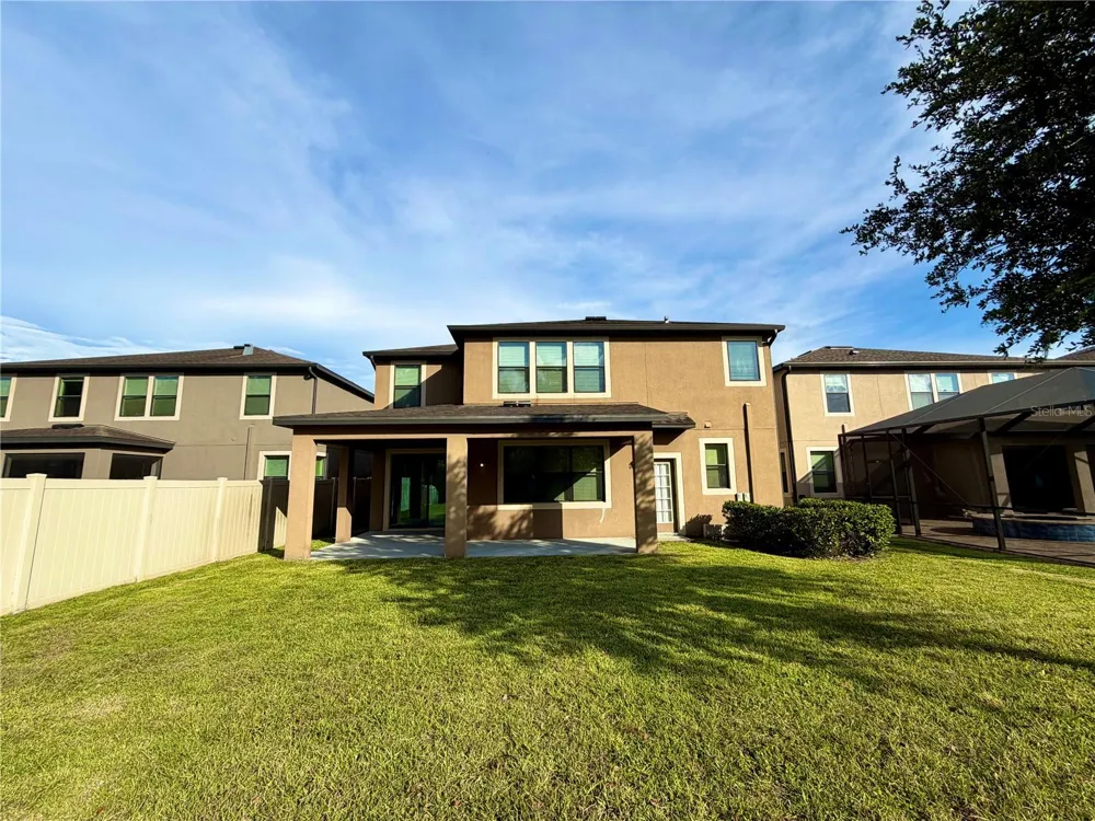 19522 WHISPERING BROOK DRIVE Tampa, FL 33647