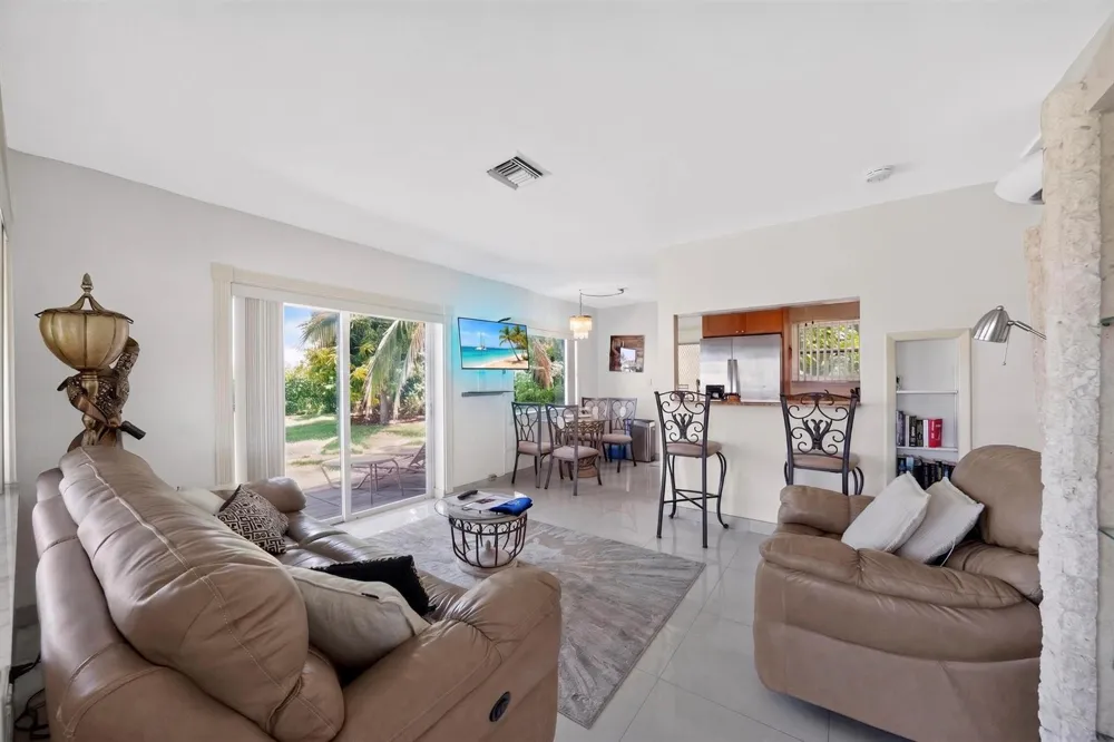1225 Hillsboro Mile #Ss1 Hillsboro Beach, FL 33062