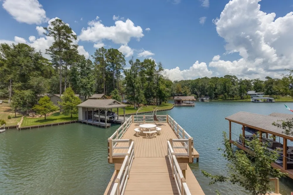 909 King Club Boulevard Scroggins, TX 75480