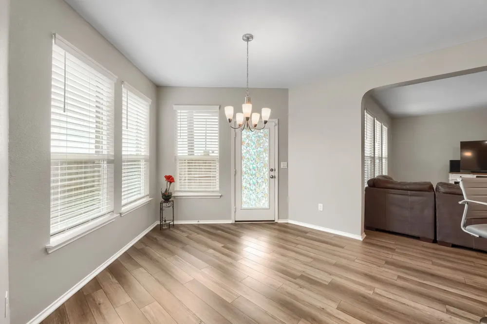 1513 Foxglove Drive Lockhart, TX 78644