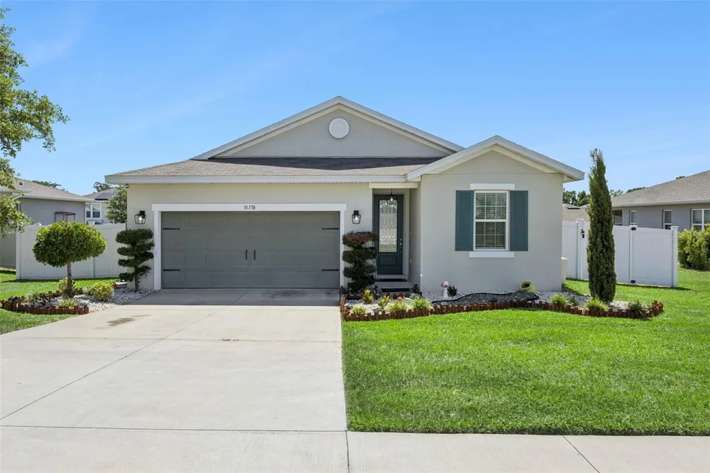 31736 BROADWATER AVENUE Leesburg, FL 34748