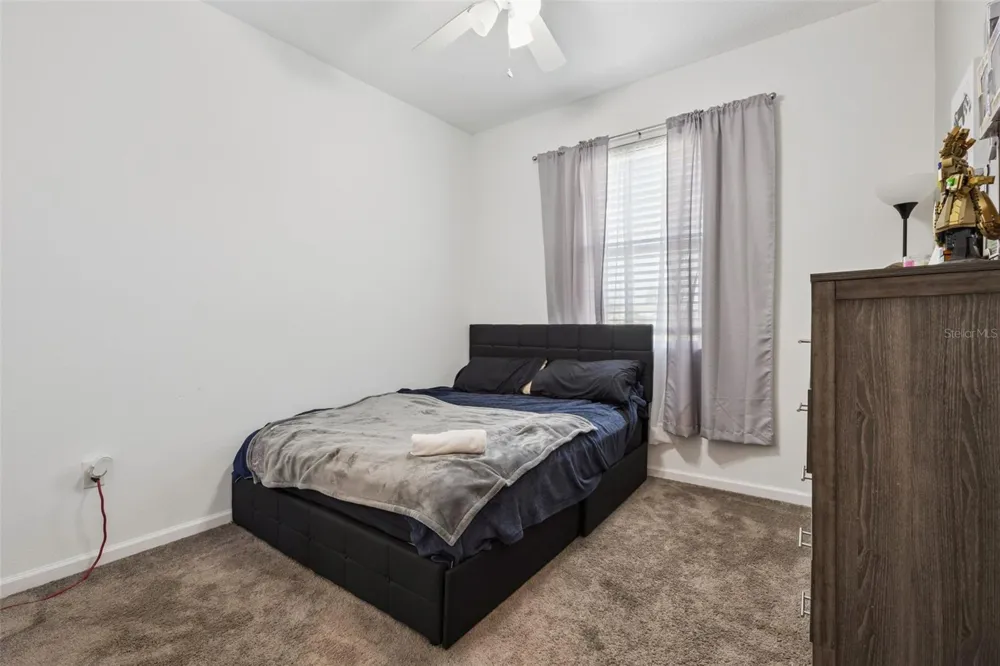 31736 BROADWATER AVENUE Leesburg, FL 34748