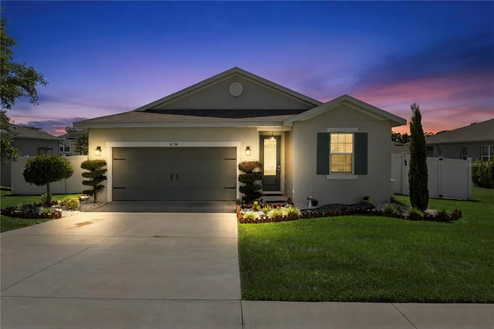 31736 BROADWATER AVENUE Leesburg, FL 34748