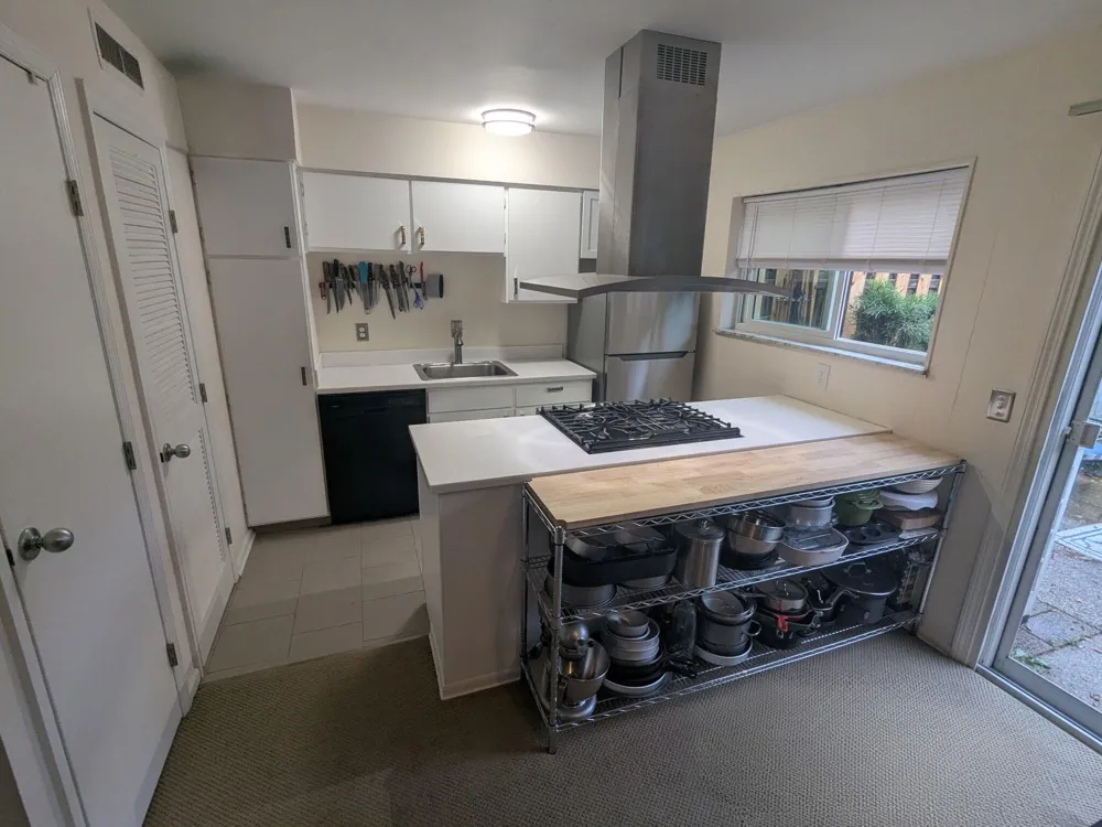 2460 Village Drive SE #67 Grand Rapids, MI 49506