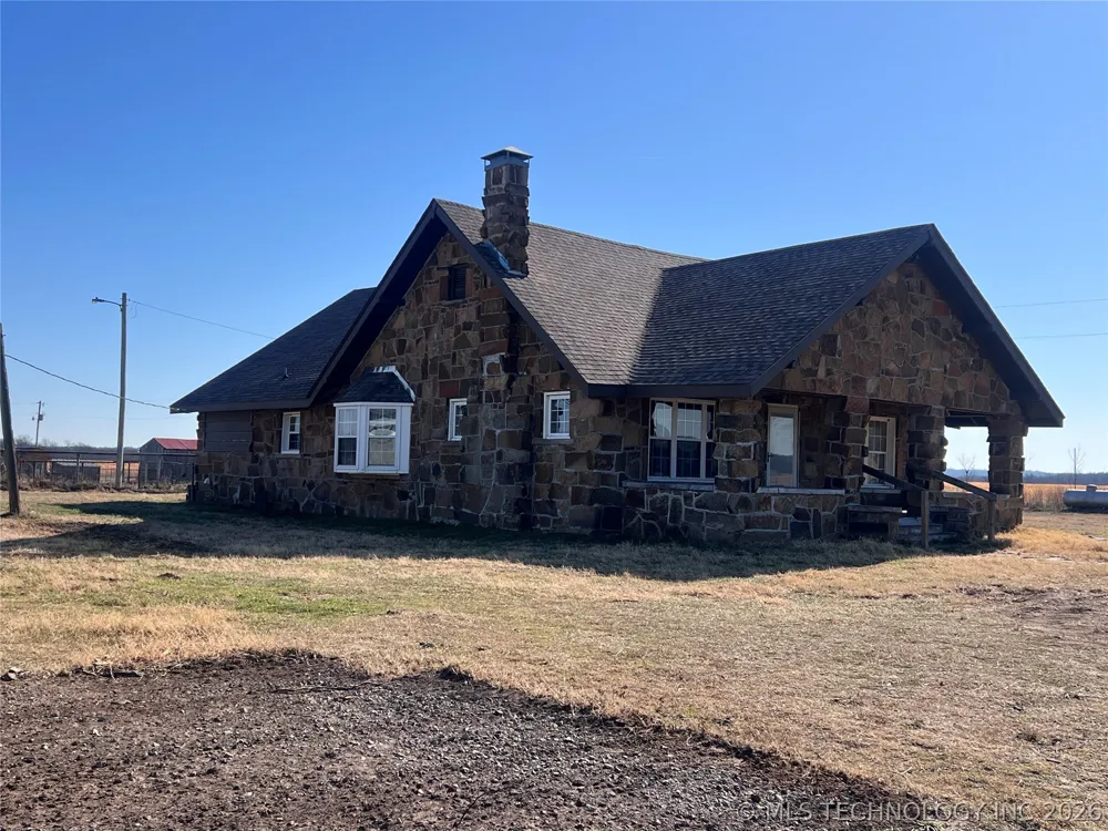 6916 State Hwy 113 Indianola, OK 74442