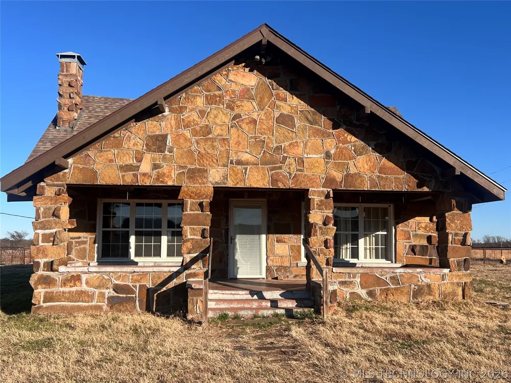 6916 State Hwy 113 Indianola, OK 74442