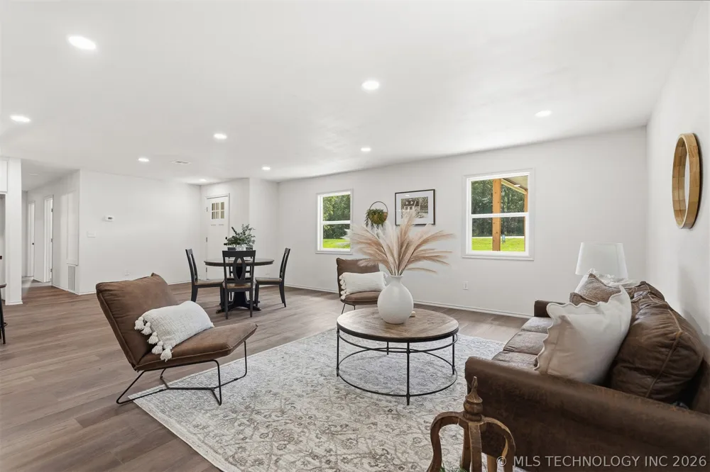 7460 Dogwood Ardmore, OK 73401
