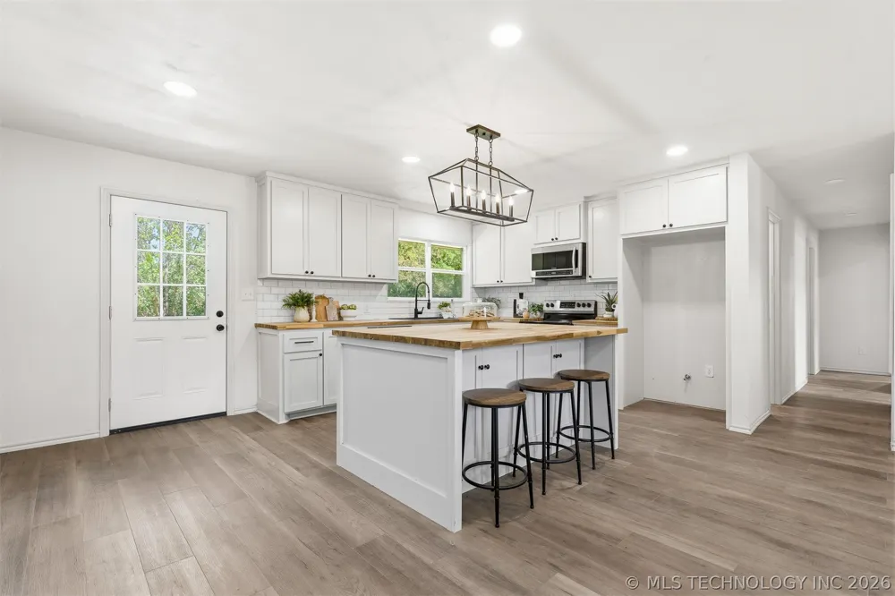 7460 Dogwood Ardmore, OK 73401