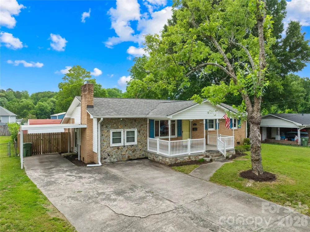 205 Gaddis Drive Mount Holly, NC 28120