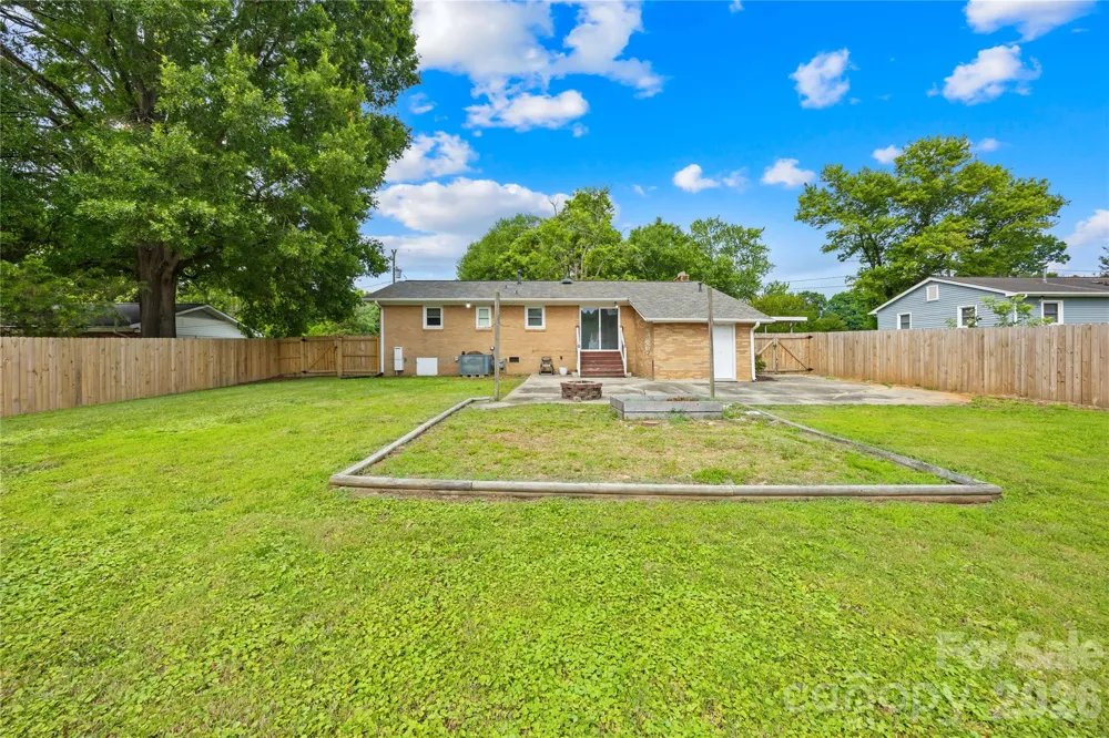 205 Gaddis Drive Mount Holly, NC 28120