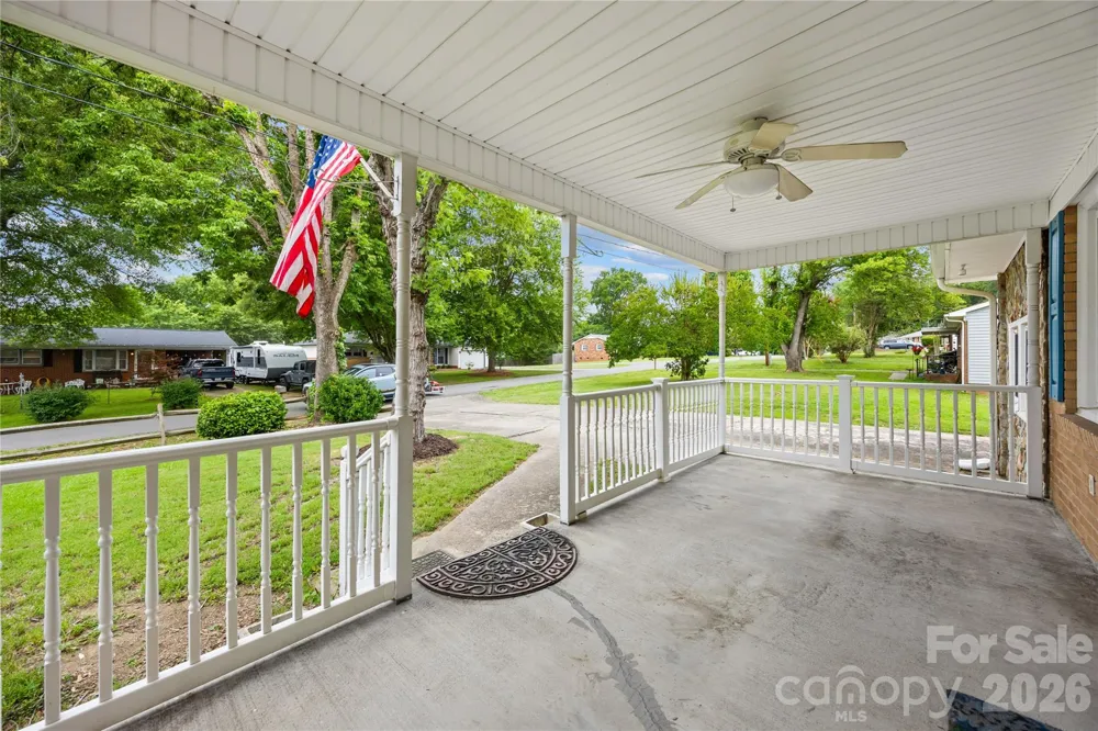 205 Gaddis Drive Mount Holly, NC 28120