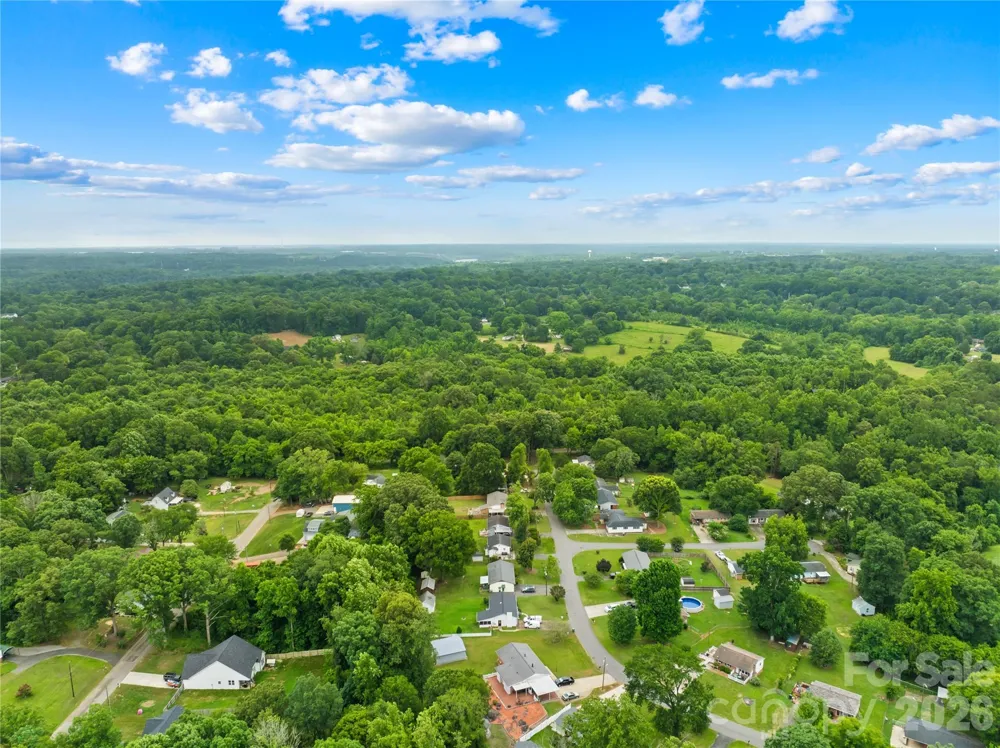 205 Gaddis Drive Mount Holly, NC 28120