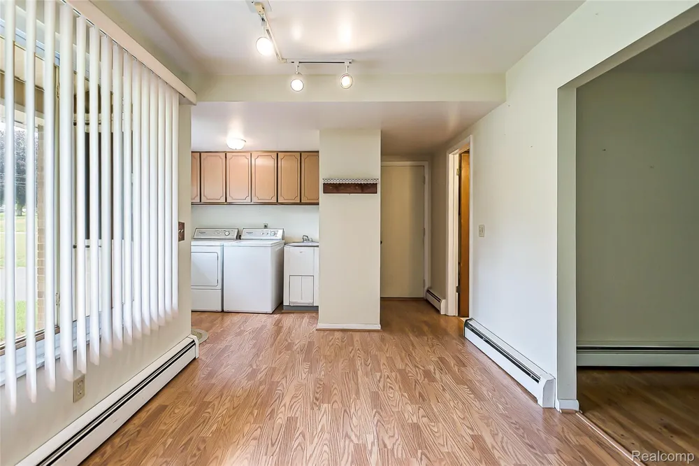 1165 Camelot Drive Putnam Township, MI 48169