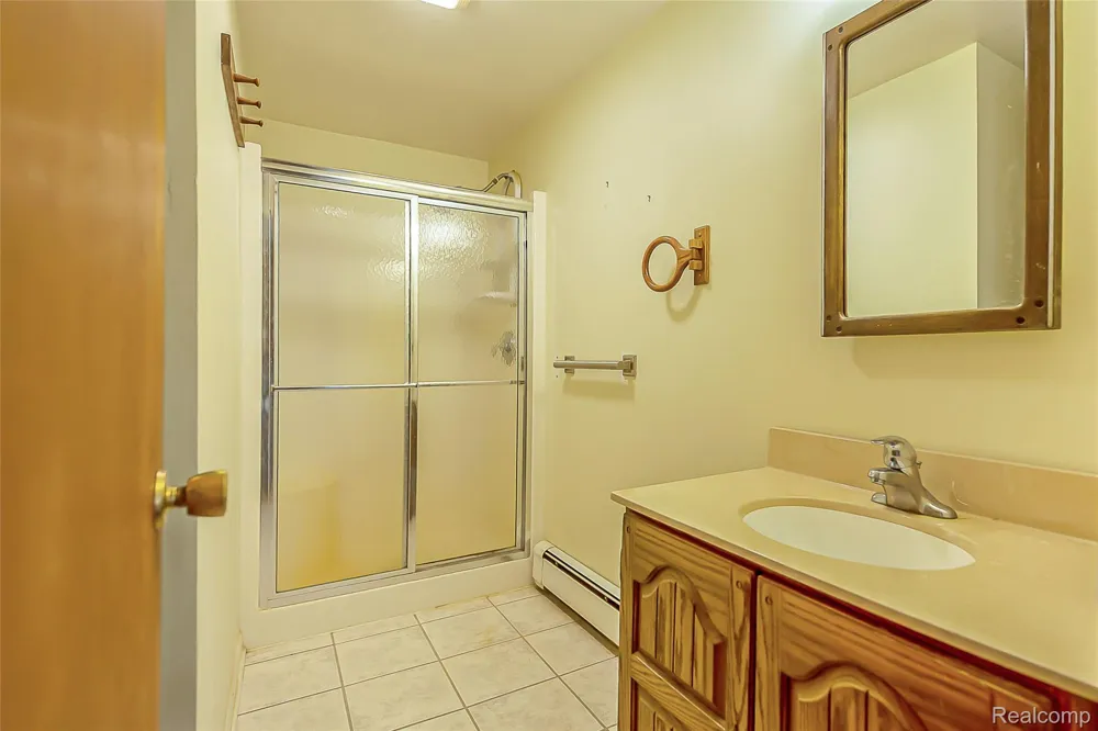 1165 Camelot Drive Putnam Township, MI 48169