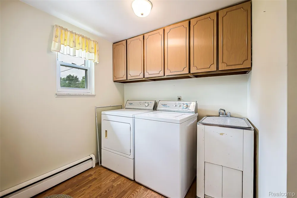 1165 Camelot Drive Putnam Township, MI 48169