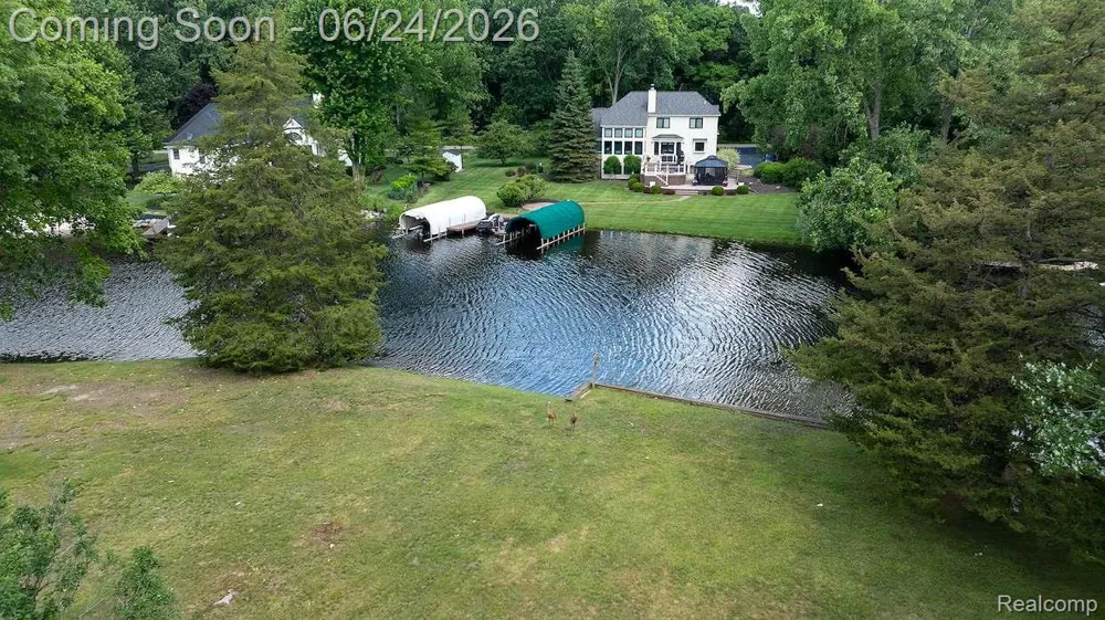 1165 Camelot Drive Putnam Township, MI 48169