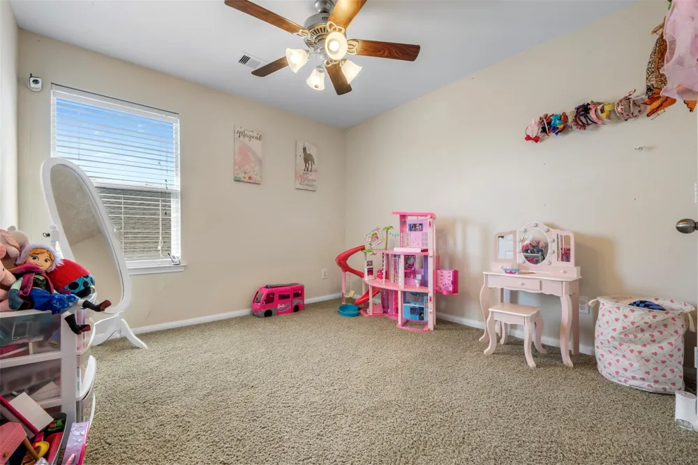 314 Gulf Winds Drive Bacliff, TX 77518