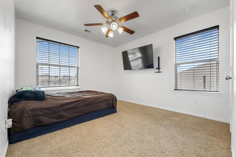 314 Gulf Winds Drive Bacliff, TX 77518
