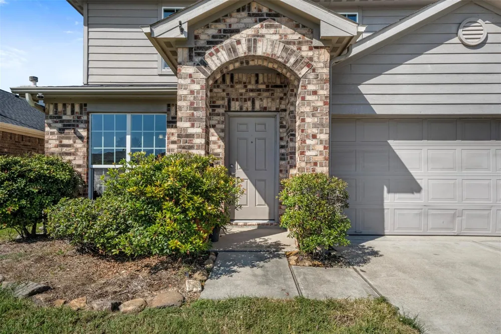 314 Gulf Winds Drive Bacliff, TX 77518