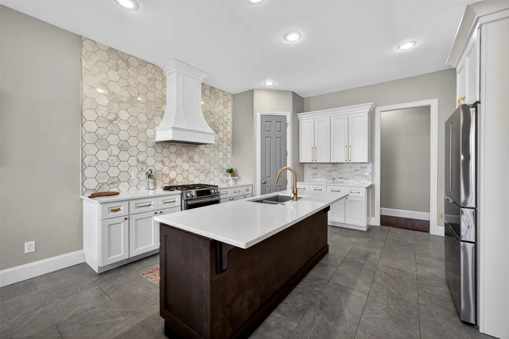 301 Foxcroft Lane Keller, TX 76248