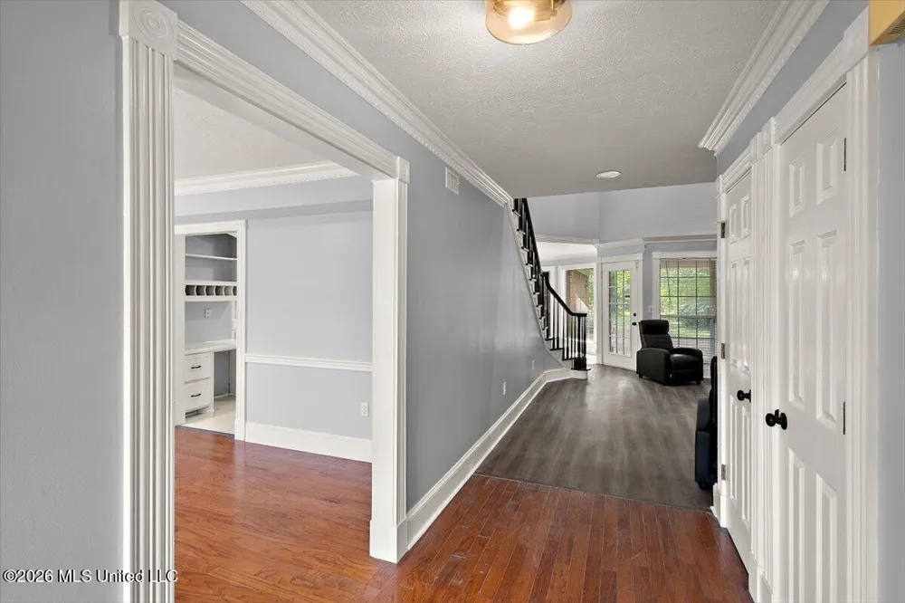 5049 Springridge Road Raymond, MS 39154