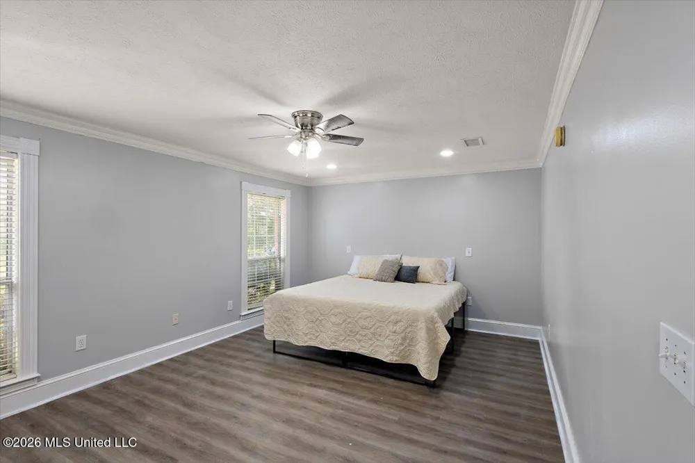 5049 Springridge Road Raymond, MS 39154