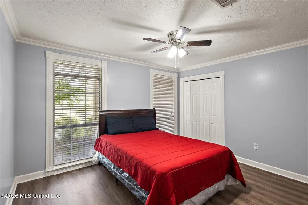 5049 Springridge Road Raymond, MS 39154