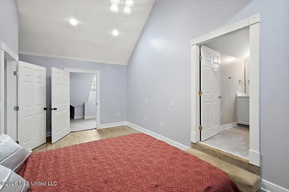 5049 Springridge Road Raymond, MS 39154