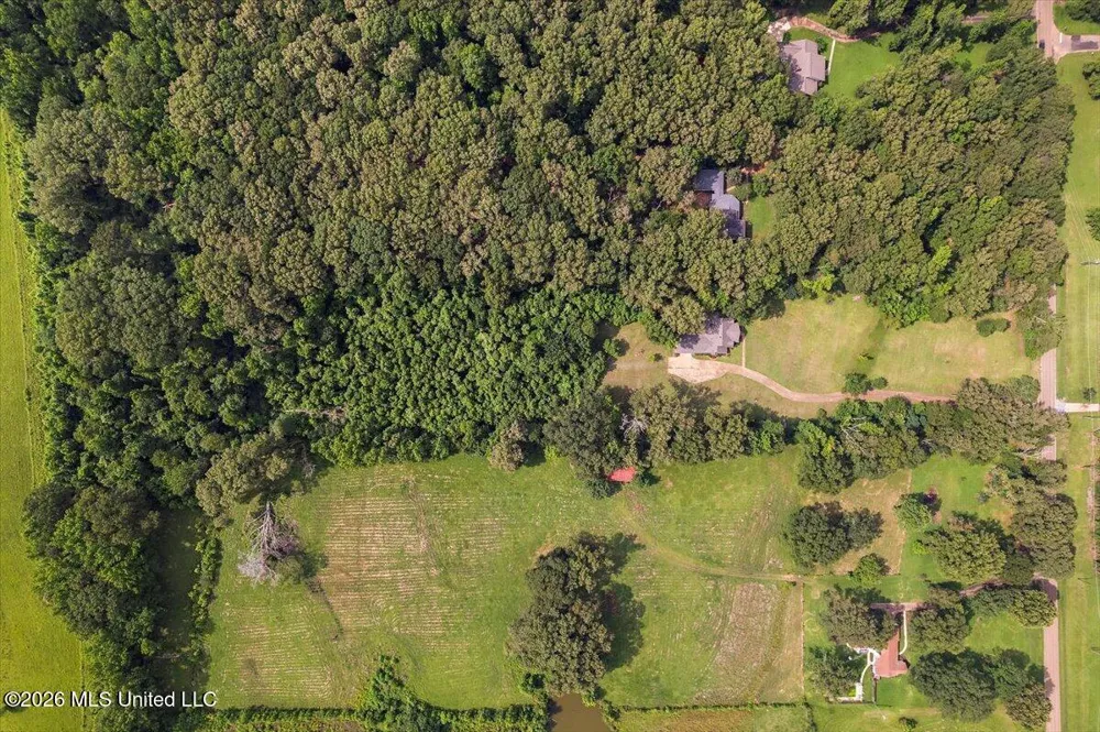 5049 Springridge Road Raymond, MS 39154