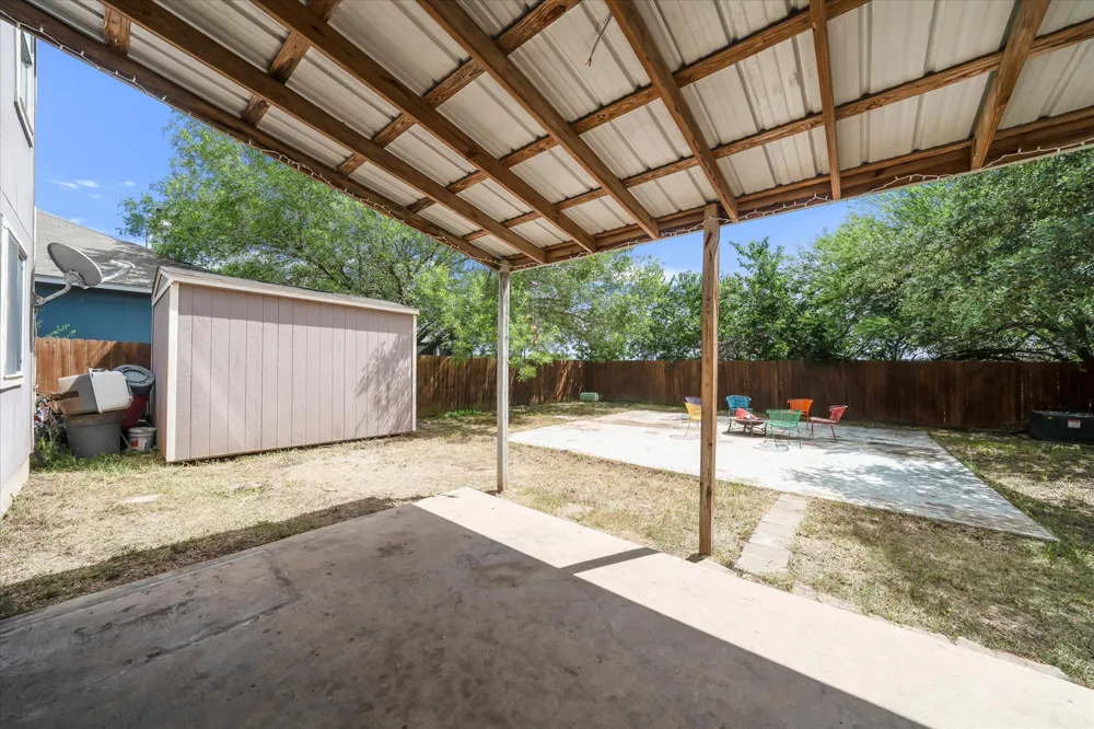 2601 Highcloud Drive Lockhart, TX 78644