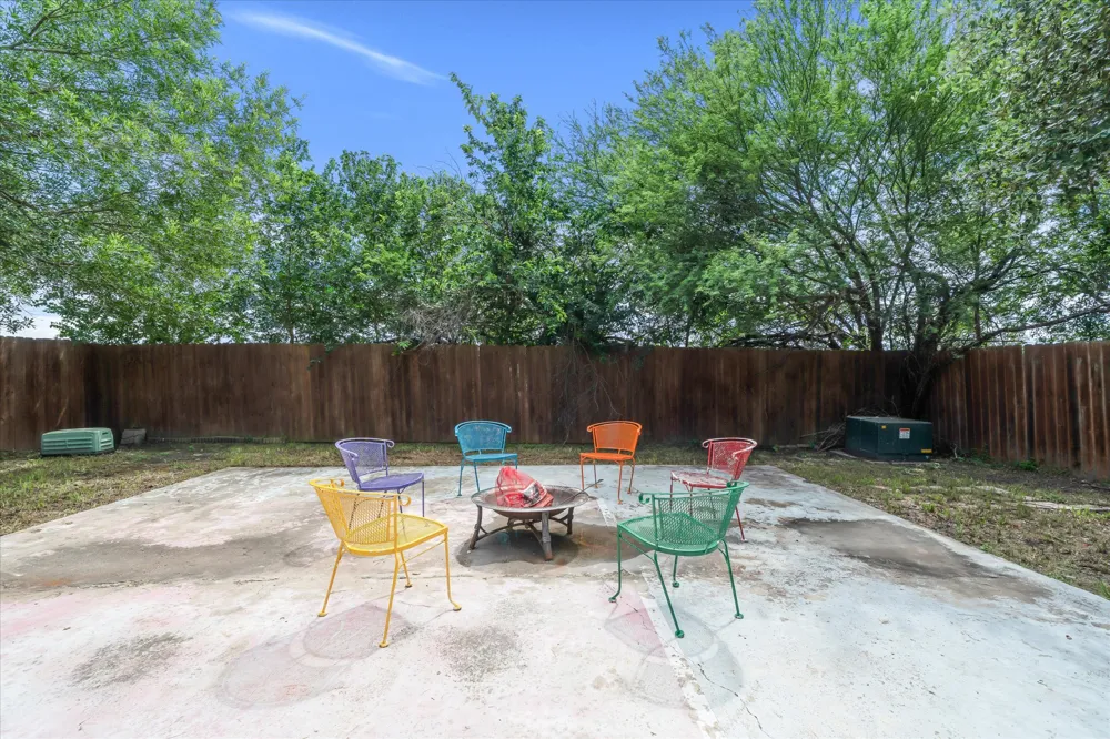2601 Highcloud Drive Lockhart, TX 78644