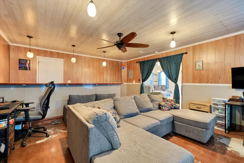 2601 Highcloud Drive Lockhart, TX 78644