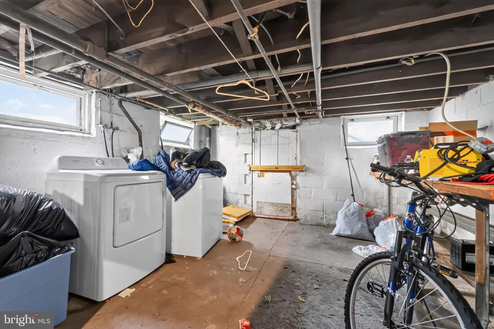 511 DELAWARE AVENUE Palmyra, NJ 08065