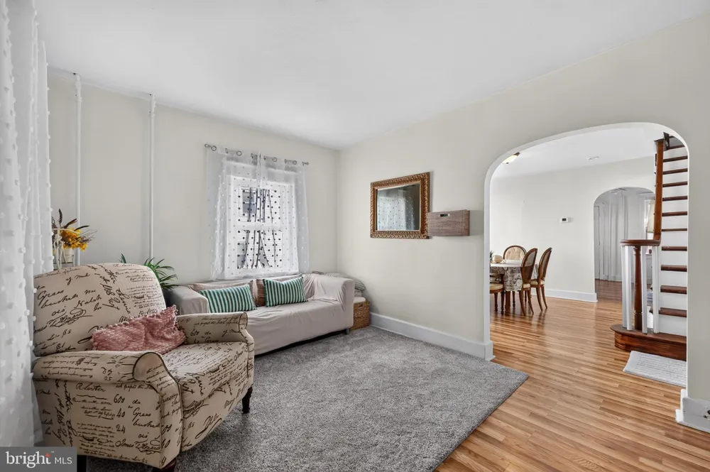 511 DELAWARE AVENUE Palmyra, NJ 08065