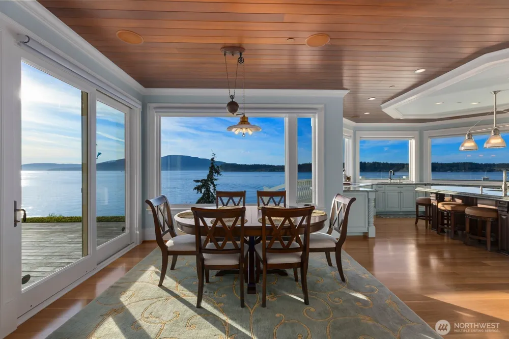 1114 B AVENUE Anacortes, WA 98221