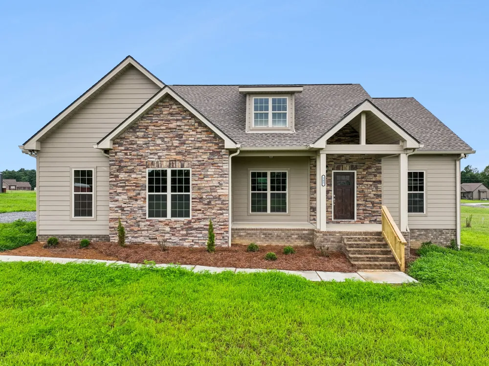 245 Makinley Dr Lafayette, TN 37083