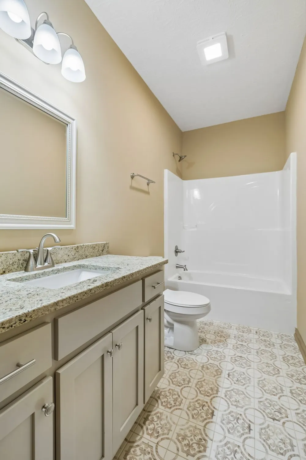 245 Makinley Dr Lafayette, TN 37083