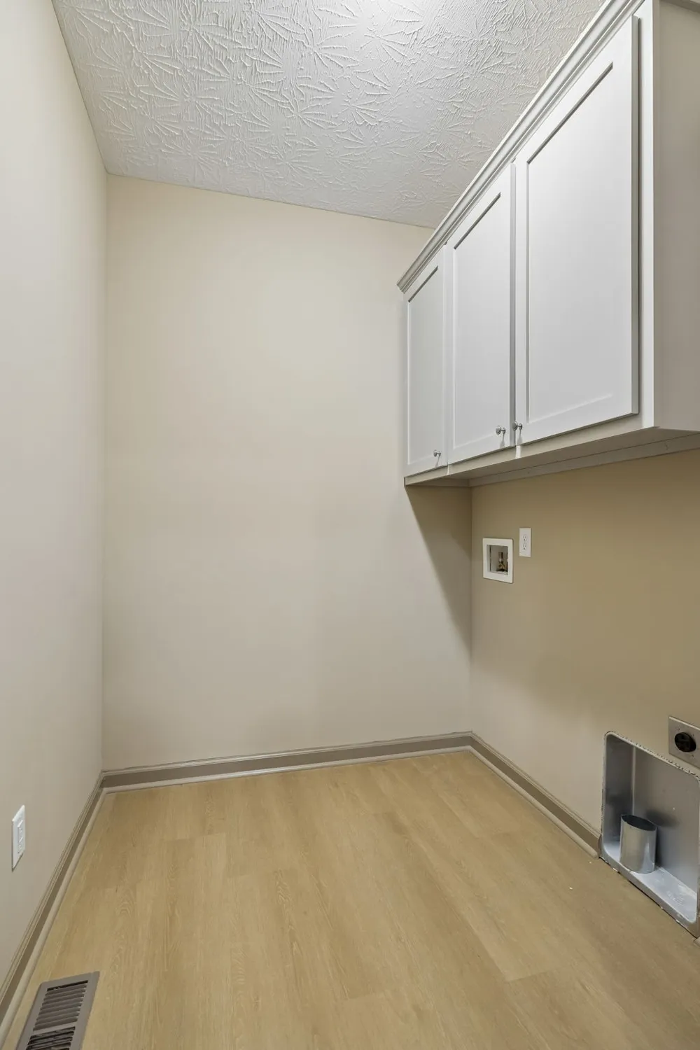 245 Makinley Dr Lafayette, TN 37083
