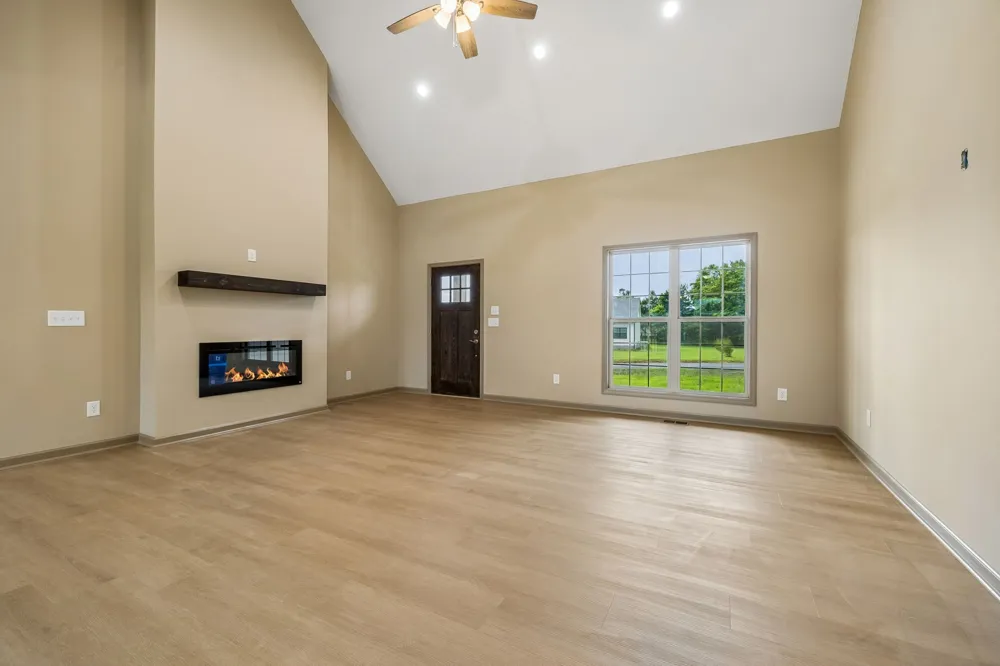 245 Makinley Dr Lafayette, TN 37083