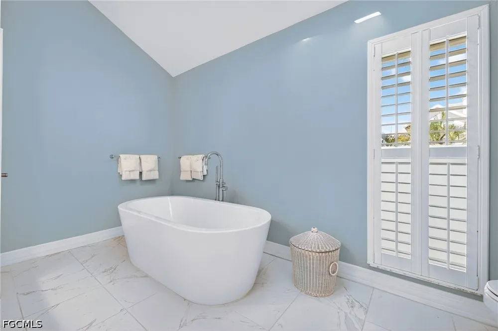 Southwinds Drive Sanibel, FL 33957